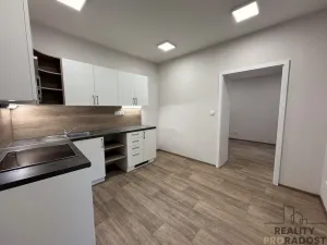 Pronájem bytu 2+kk, Hodonín, Národní třída, 31 m2