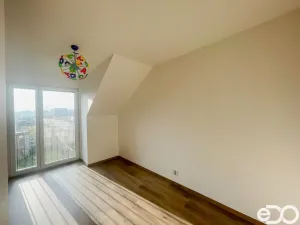 Pronájem bytu 5+kk, Vestec, U Hrubých, 158 m2