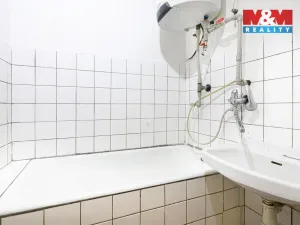 Prodej bytu 2+1, Petrovice, 58 m2