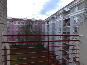 Pronájem bytu 2+kk, Praha - Žižkov, Biskupcova, 57 m2