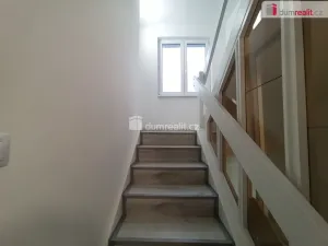 Pronájem bytu 2+1, Karlovy Vary - Doubí, Lesní, 58 m2