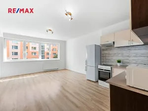 Prodej bytu 2+kk, Praha - Letňany, Tupolevova, 53 m2