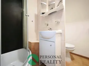 Pronájem bytu 1+kk, Sokolov, Švabinského, 20 m2