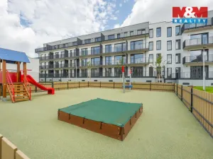 Prodej bytu 1+kk, Kladno - Dubí, Ke křížku, 57 m2