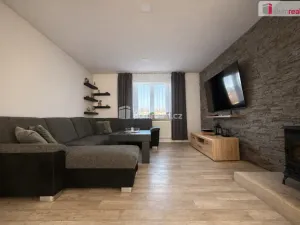 Prodej rodinného domu, Chabařovice - Roudníky, 380 m2