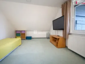 Prodej rodinného domu, Chabařovice - Roudníky, 380 m2