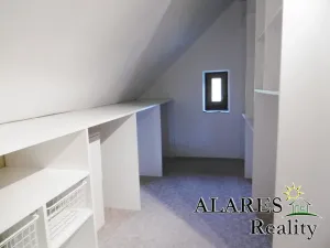 Prodej rodinného domu, Dolní Lochov, 190 m2