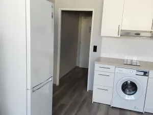 Pronájem bytu 1+kk, Praha - Střížkov, Děčínská, 25 m2