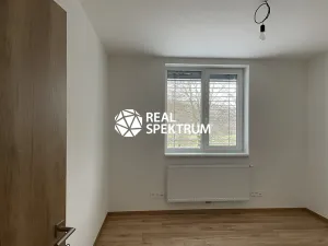 Pronájem kanceláře, Blansko, Poříčí, 69 m2