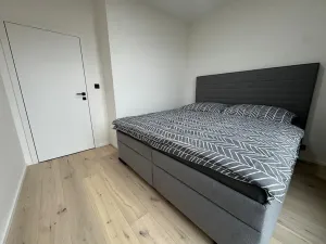 Pronájem bytu 2+kk, Praha - Vršovice, Krymská, 45 m2