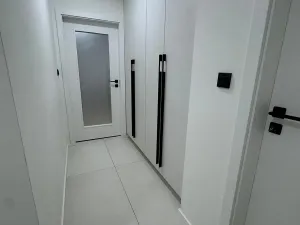 Pronájem bytu 2+kk, Praha - Vršovice, Krymská, 45 m2