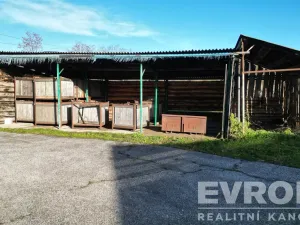 Prodej výrobních prostor, Lánov - Prostřední Lánov, 740 m2