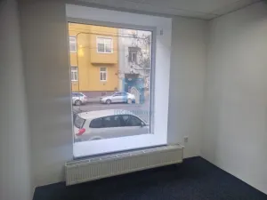 Pronájem obchodního prostoru, Plzeň, Koterovská, 70 m2