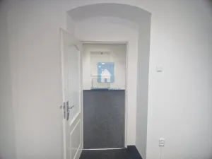 Pronájem obchodního prostoru, Plzeň, Koterovská, 70 m2