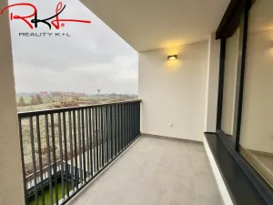 Pronájem bytu 2+kk, Praha, Stočesova, 57 m2