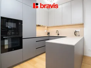 Pronájem bytu 2+kk, Brno - Zábrdovice, Bratislavská, 59 m2