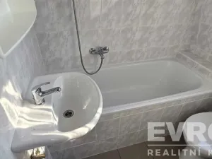 Pronájem bytu 1+1, Liberec - Liberec IV-Perštýn, Moskevská, 55 m2