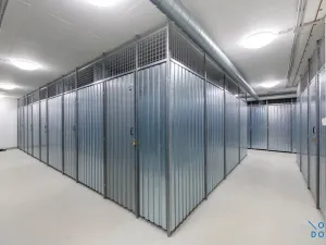 Pronájem bytu 2+kk, Praha - Modřany, Komořanská, 60 m2