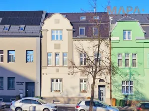 Pronájem bytu 3+1, Chomutov, Škroupova, 95 m2