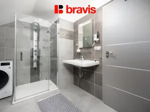 Prodej bytu 2+kk, Moravany, Višňová, 95 m2