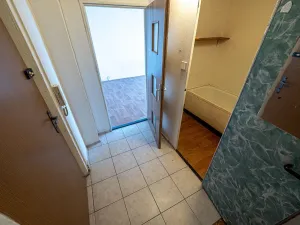 Pronájem bytu 1+1, Most, Javorová, 33 m2