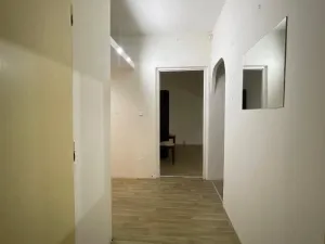 Pronájem bytu 2+1, Jablonec nad Nisou, Budovatelů, 61 m2