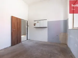 Pronájem výrobních prostor, Krnov, Lidická, 94 m2
