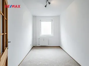 Pronájem bytu 4+1, Jindřichův Hradec, Nušlova, 75 m2