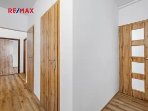 Pronájem bytu 3+1, Jindřichův Hradec, Kosmonautů, 65 m2