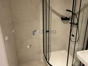 Pronájem bytu 3+kk, Praha, Angelovova, 70 m2