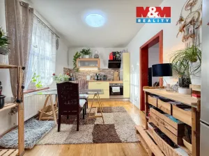 Pronájem bytu 1+1, Praha - Klánovice, Slavětínská, 42 m2