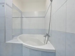 Pronájem bytu 2+1, Ostrava - Poruba, Heyrovského, 52 m2