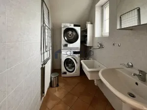 Pronájem rodinného domu, Praha, K Beránku, 186 m2