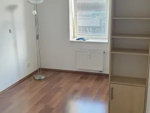 Prodej bytu 3+kk, Milovice, Topolová, 65 m2