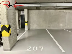 Prodej garáže, Praha, Kardausova, 14 m2