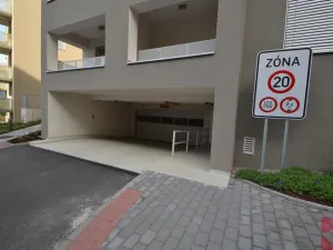 Pronájem bytu 2+kk, Praha - Modřany, Kolmanova, 52 m2