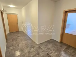 Pronájem bytu 3+kk, Beroun, U Židovského hřbitova, 67 m2