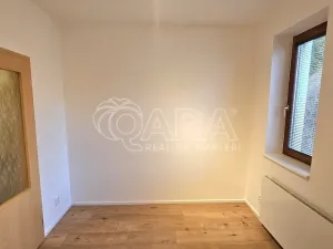 Pronájem bytu 3+kk, Beroun, U Židovského hřbitova, 67 m2