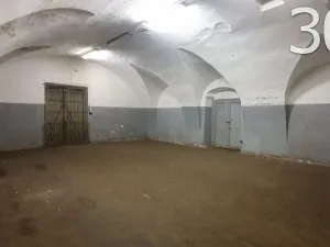 Pronájem skladu, Vsetín, 550 m2