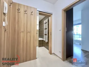 Pronájem bytu 2+kk, Praha - Uhříněves, Karla Guta, 37 m2