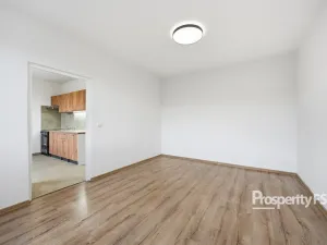 Pronájem bytu 1+1, Ústí nad Labem - Neštěmice, Seifertova, 35 m2