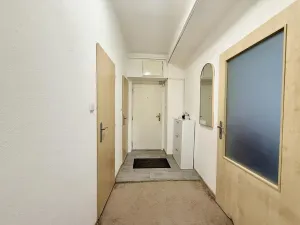 Prodej bytu 3+1, Starý Plzenec, Nerudova, 65 m2