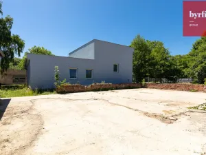Prodej výrobních prostor, Krnov, Lidická, 12420 m2