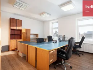 Prodej výrobních prostor, Krnov, Lidická, 12420 m2