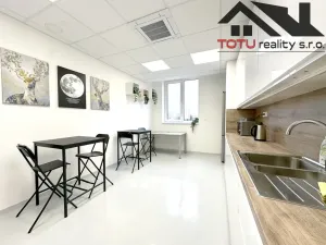 Pronájem kanceláře, Jaroměř, Jezbinská, 120 m2