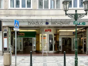 Pronájem kanceláře, Praha - Staré Město, Na příkopě, 130 m2