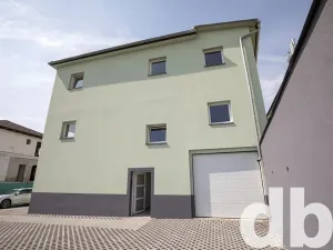 Pronájem bytu 2+kk, Dalovice, Hlavní, 64 m2