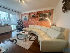 Prodej bytu 4+1, Jirkov, Studentská, 77 m2