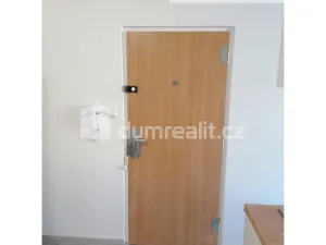 Pronájem bytu 2+1, Karlovy Vary - Stará Role, Janáčkova, 61 m2