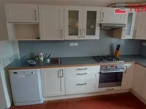 Pronájem bytu 2+1, Praha, Kladenská, 60 m2